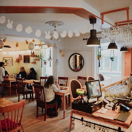 Les Pinsons Des Rives Acomodação com café da manhã La Malbaie Exterior foto