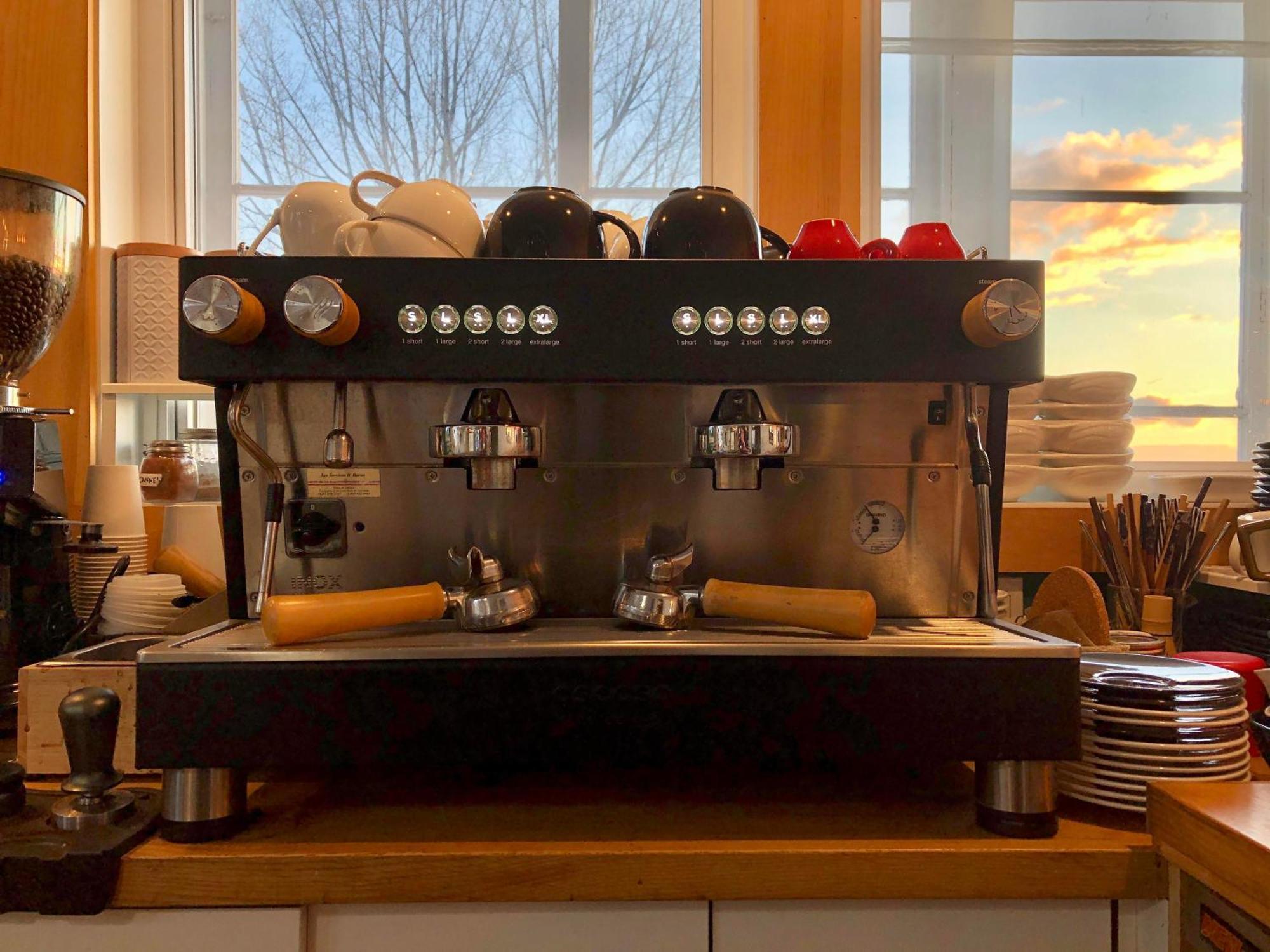 Les Pinsons Des Rives Acomodação com café da manhã La Malbaie Exterior foto