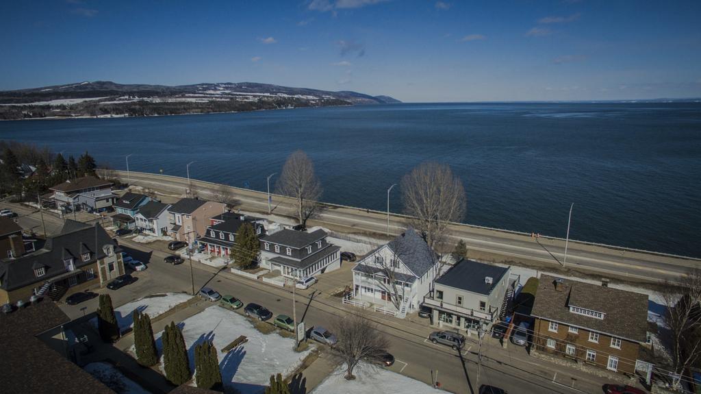 Les Pinsons Des Rives Acomodação com café da manhã La Malbaie Exterior foto